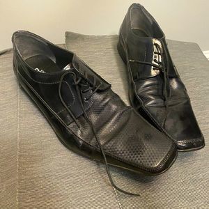 Men’s dress shoes 29.5